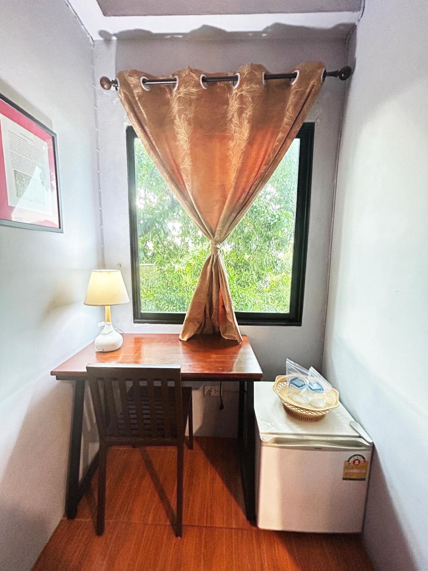 Hide Bangkok Hostel Eksteriør billede